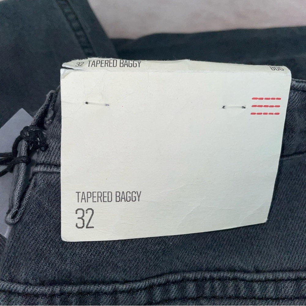BDG tapered baggy high rise Jean size 32/L31/1/2 - Picture 6 of 12